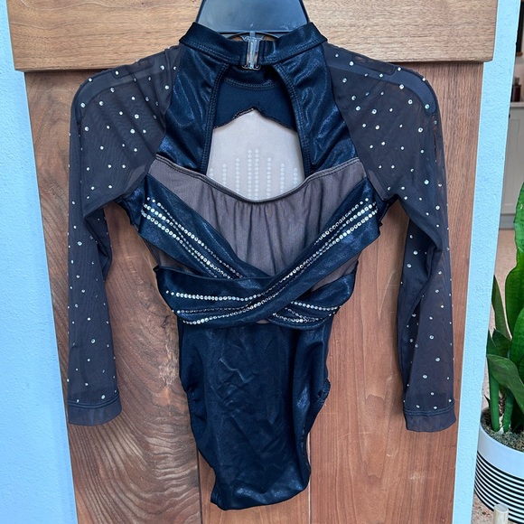 Competition Leo - Picture 2 of 6